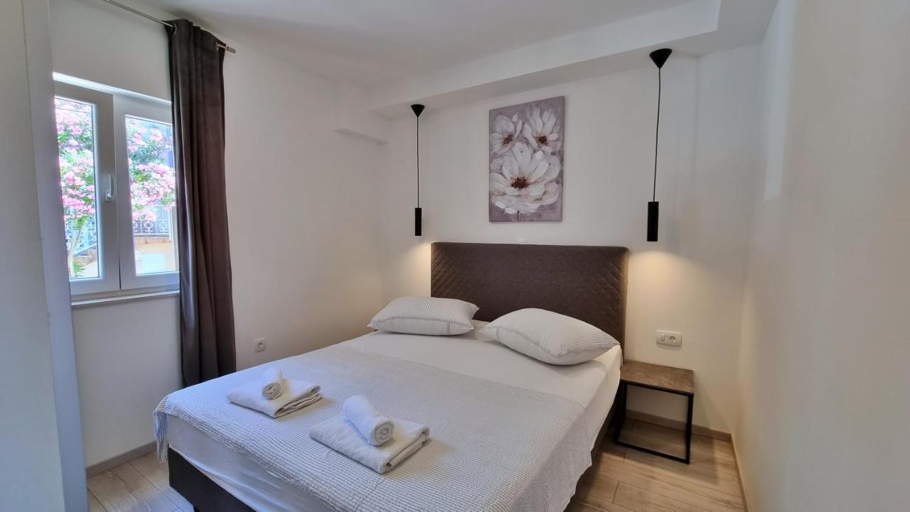 Apartments Zorica Duće Esterno foto