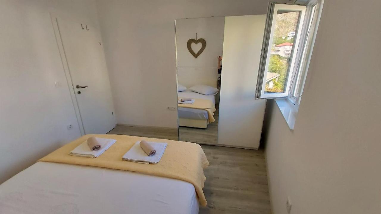 Apartments Zorica Duće Esterno foto